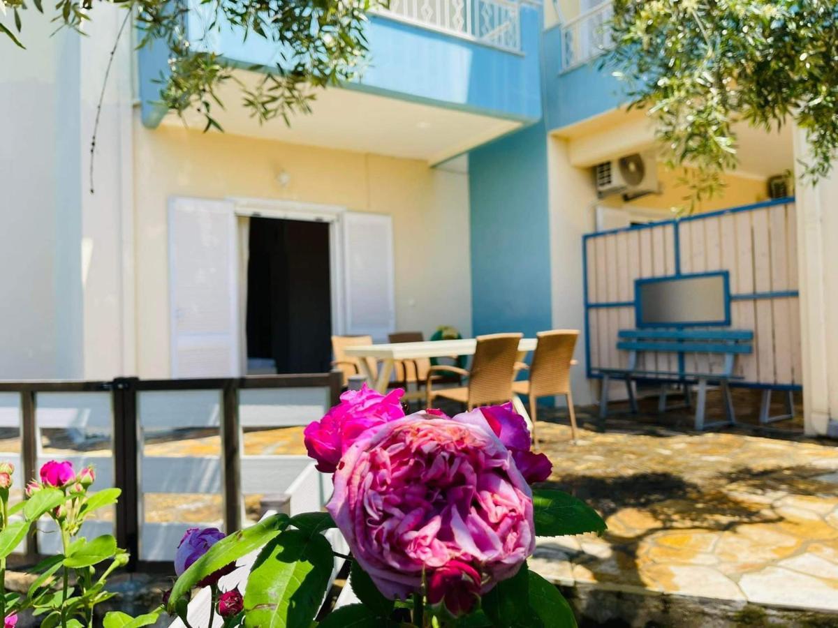 Triantis Apartments Lygia  Zewnętrze zdjęcie
