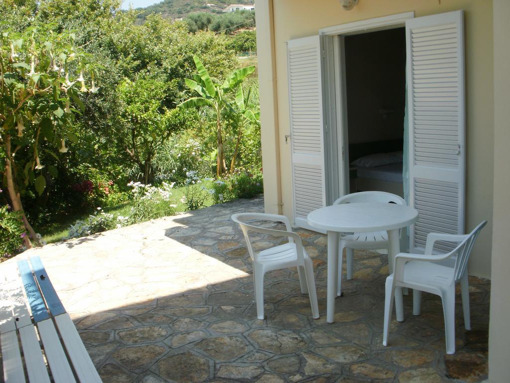 Triantis Apartments Lygia  Pokój zdjęcie